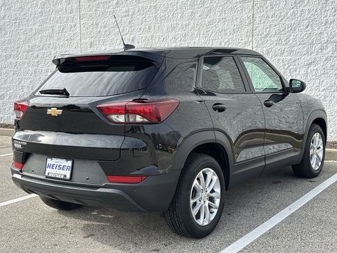 Used 2025 Chevrolet TrailBlazer LS w/ LS Convenience Package image 13