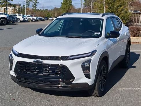 New 2026 Chevrolet Trax ACTIV w/ Sunroof Package image 9