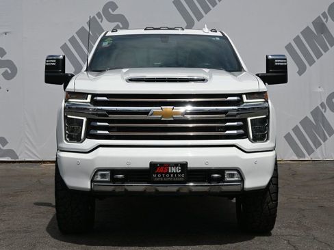 Used 2022 Chevrolet Silverado 3500 High Country image 2