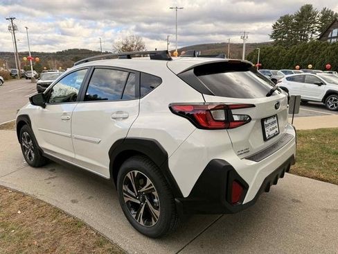 New 2025 Subaru Crosstrek 2.5i Premium image 8