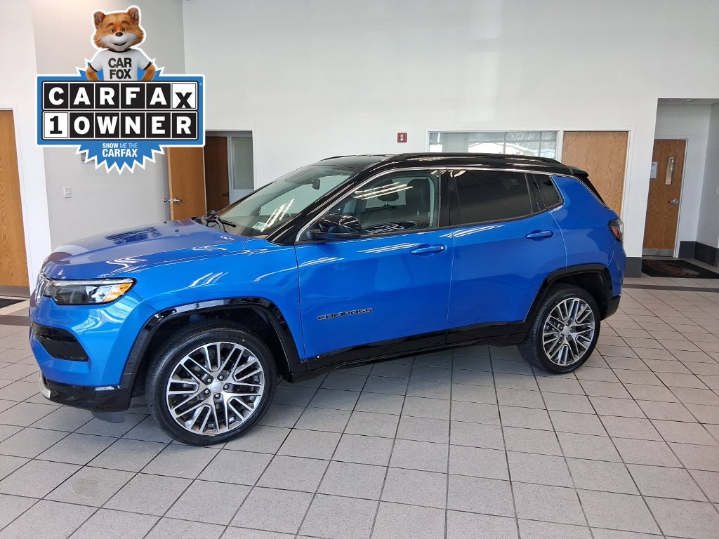 Used 2022 Jeep Compass Limited w/ Elite Group AWD/4WD image 5