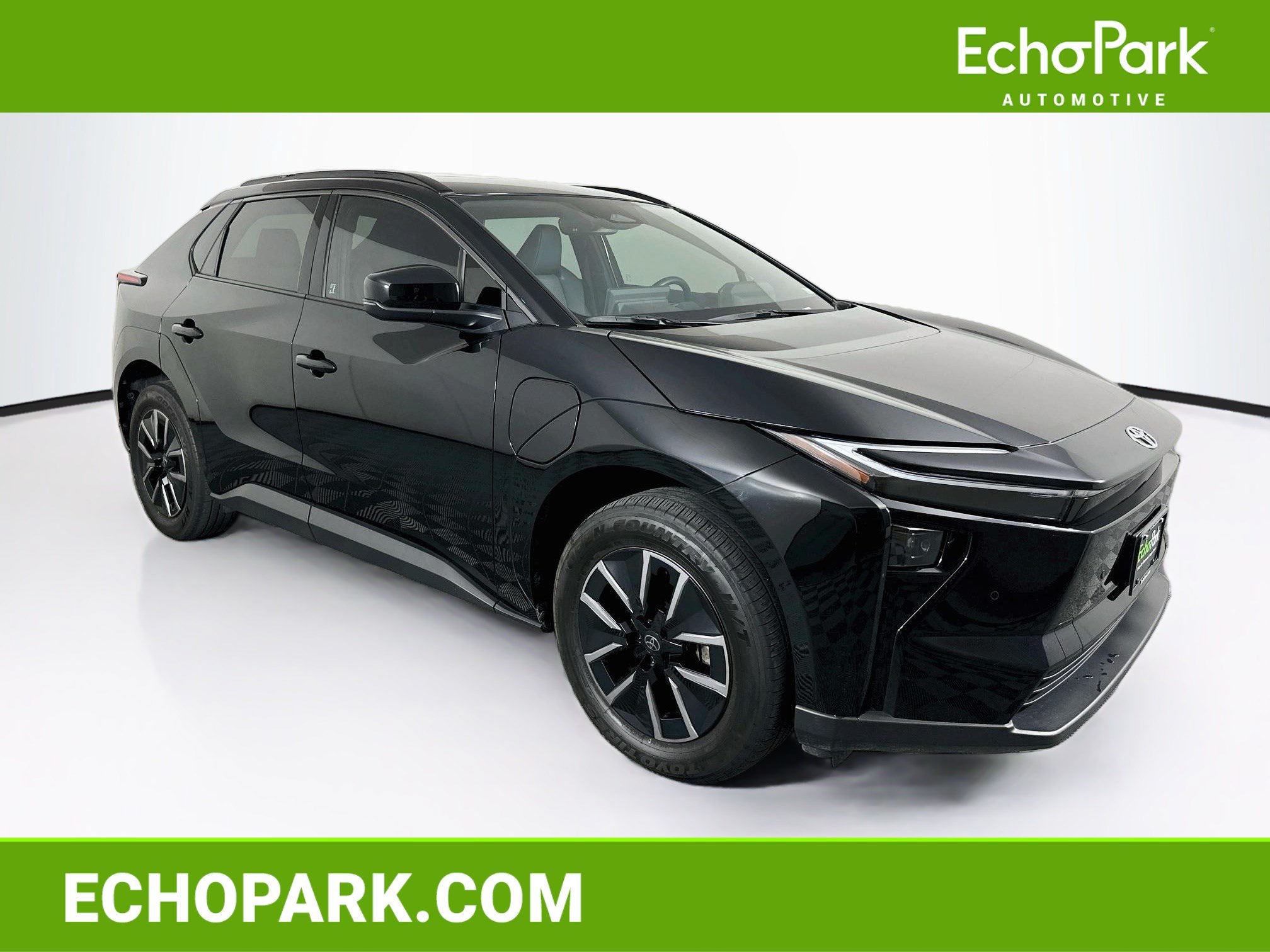 Used 2026 Toyota bZ AWD/4WD image 1