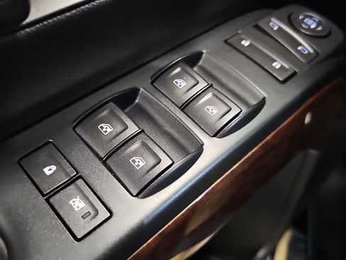 Used 2016 GMC Sierra 1500 SLE w/ SLE Value Package image 21