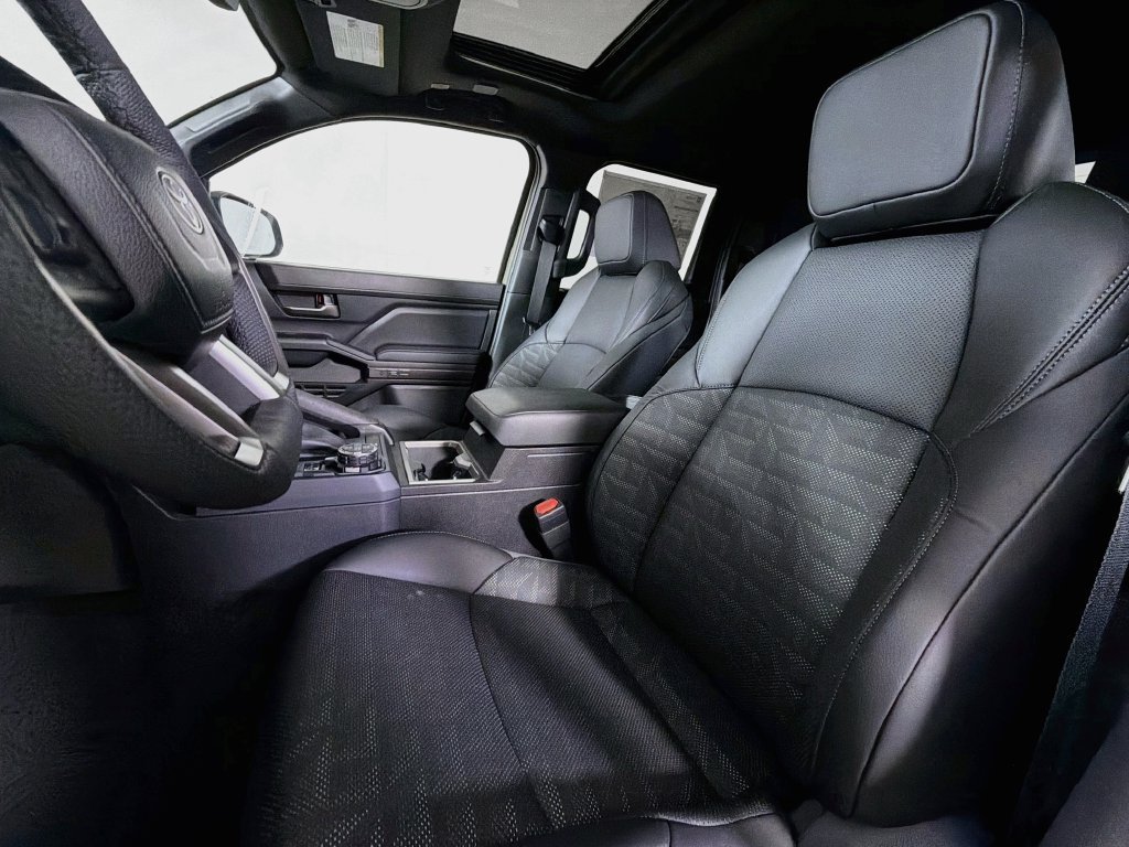 New 2026 Toyota Tacoma TRD Off-Road w/ TRD Off Road Premium Package AWD/4WD image 11