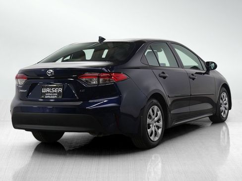 Used 2023 Toyota Corolla LE image 5