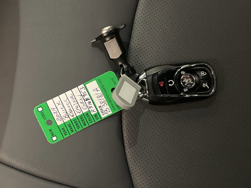 Used 2024 Buick Enclave Essence w/ LPO, Floor Liner Package FWD image 27