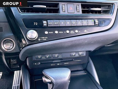 Certified 2022 Lexus ES 350 F Sport image 32