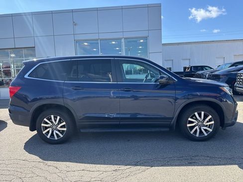Used 2019 Honda Pilot EX image 2