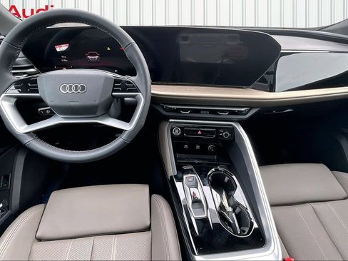 New 2025 Audi Q5 Premium Plus AWD/4WD image 5