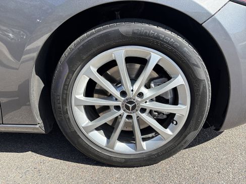 Used 2020 Mercedes-Benz A 220 w/ Premium Package image 38