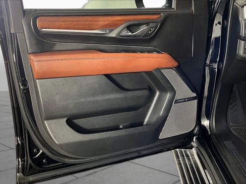 Certified 2023 GMC Yukon Denali Ultimate AWD/4WD image 21