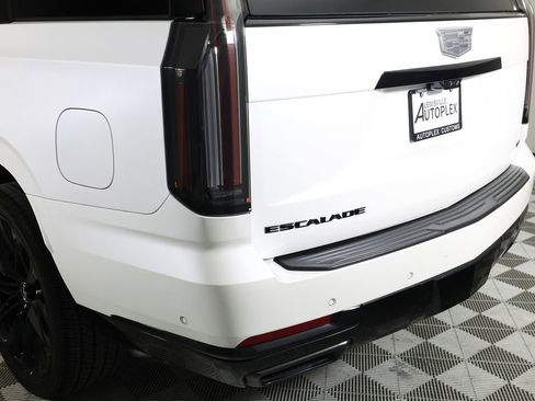 Used 2025 Cadillac Escalade Sport Platinum AWD/4WD image 59
