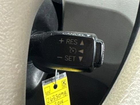 Used 2014 Toyota Sienna LE FWD image 6