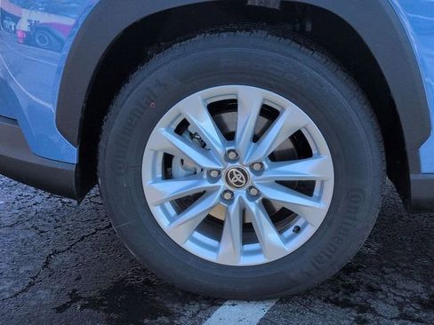 New 2026 Toyota Corolla Cross LE w/ Moonroof Package image 11