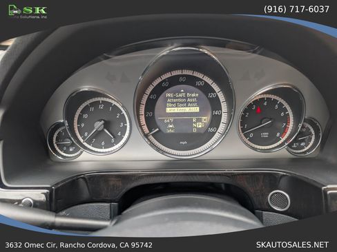 Used 2010 Mercedes-Benz E 550 Sedan image 32