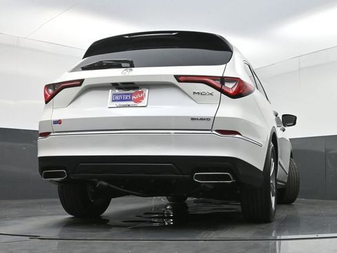 Used 2023 Acura MDX SH-AWD image 35