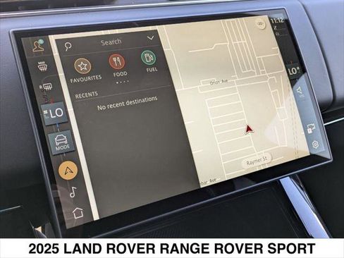 Used 2025 Land Rover Range Rover Sport SE image 9