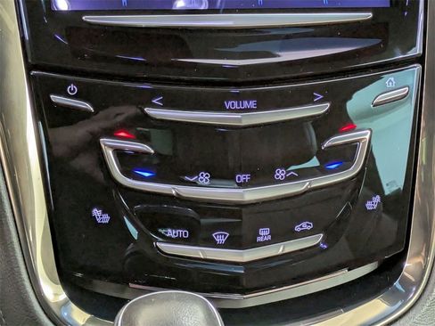 Used 2014 Cadillac ELR w/ Luxury Package image 19
