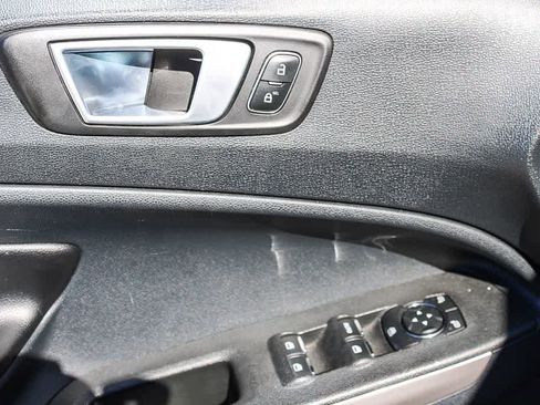 Used 2020 Ford EcoSport Titanium AWD/4WD image 15