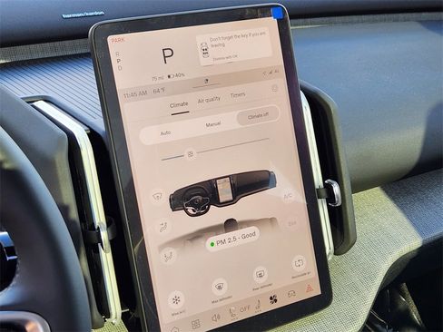 New 2026 Volvo EX30 Cross Country Ultra image 12