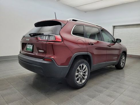 Used 2019 Jeep Cherokee Latitude Plus image 9