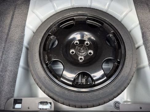 Used 2026 Ford Mustang Coupe RWD image 18