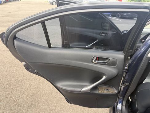 Used 2011 Lexus IS 350 AWD w/ Luxury Plus Value Edition image 18
