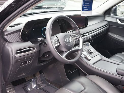 Certified 2023 Hyundai Palisade Limited w/ Cargo Package image 16