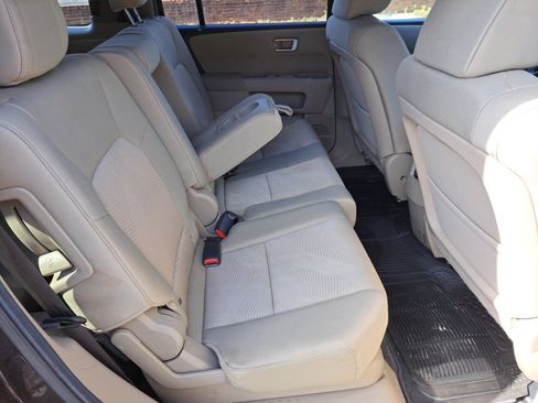 Used 2012 Honda Pilot LX image 17