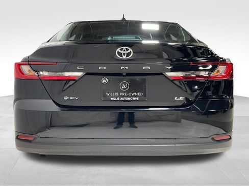 Used 2025 Toyota Camry LE FWD image 6