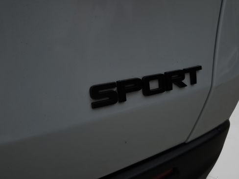 Certified 2024 Honda HR-V Sport image 37