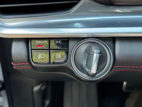 Used 2019 Porsche Panamera GTS AWD/4WD image 19