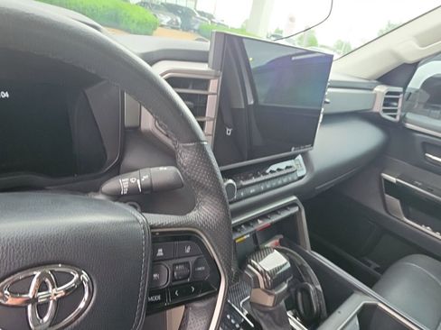 Used 2024 Toyota Tundra Limited w/ Power Package image 10