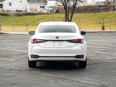 Used 2022 Lexus ES 250 250 image 6