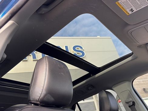 Used 2021 Ford Explorer Limited w/ Class III Trailer Tow Package image 23