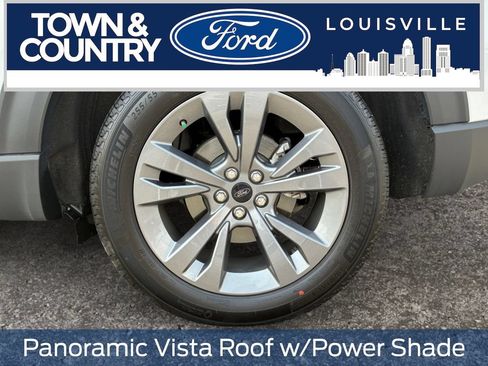Used 2025 Ford Explorer Active w/ Active Comfort Package AWD/4WD image 8