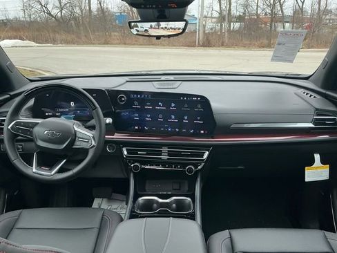 New 2026 Chevrolet Traverse Z71 w/ Enhanced Driving Package AWD/4WD image 21