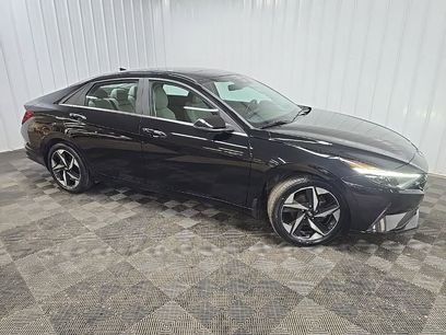 Used 2023 Hyundai Elantra Limited