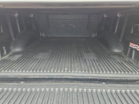 Used 2018 Ford F150 Lariat w/ Equipment Group 502A Luxury AWD/4WD image 7