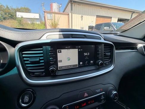 Used 2020 Kia Sorento SX AWD/4WD image 22