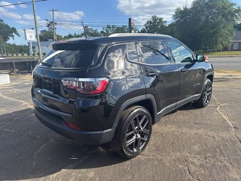 New 2026 Jeep Compass Latitude AWD/4WD image 3