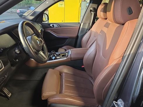 Used 2019 BMW X5 xDrive40i AWD/4WD image 2