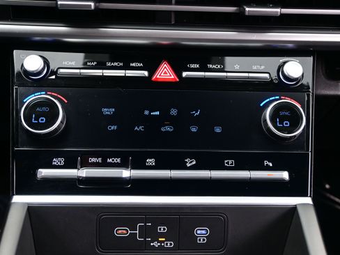 Certified 2026 Hyundai Santa Fe SE AWD/4WD image 20