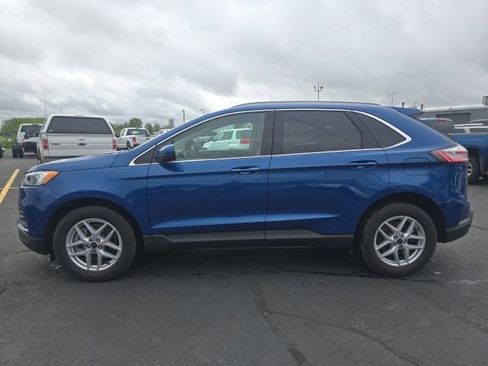 Used 2024 Ford Edge SEL w/ Convenience Package AWD/4WD image 4