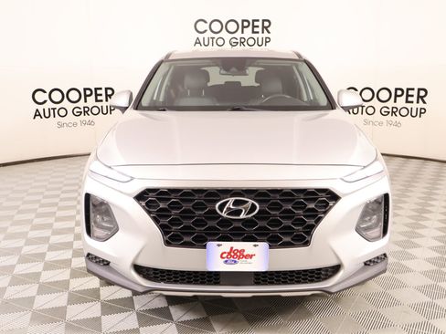 Used 2019 Hyundai Santa Fe SE image 8