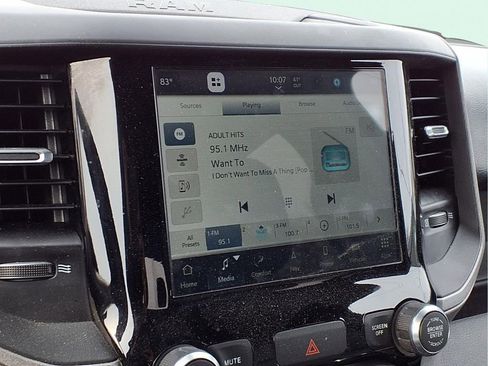 Used 2024 RAM 3500 Tradesman w/ Towing Technology Group image 10