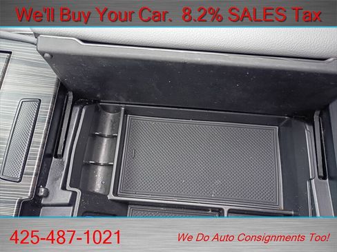 Used 2023 Toyota Sienna Limited AWD/4WD image 43
