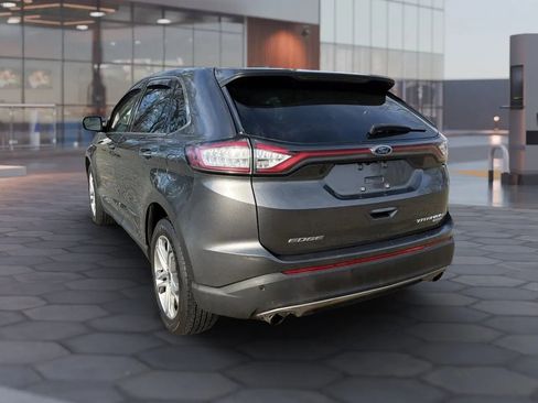 Used 2017 Ford Edge Titanium FWD image 7