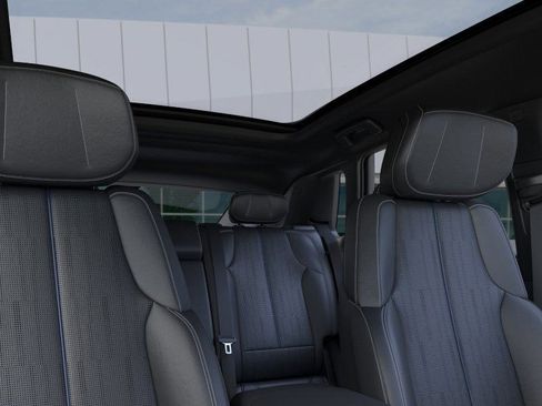 New 2025 Cadillac Lyriq Sport image 24