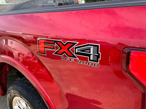 Used 2020 Ford F150 Lariat AWD/4WD image 10